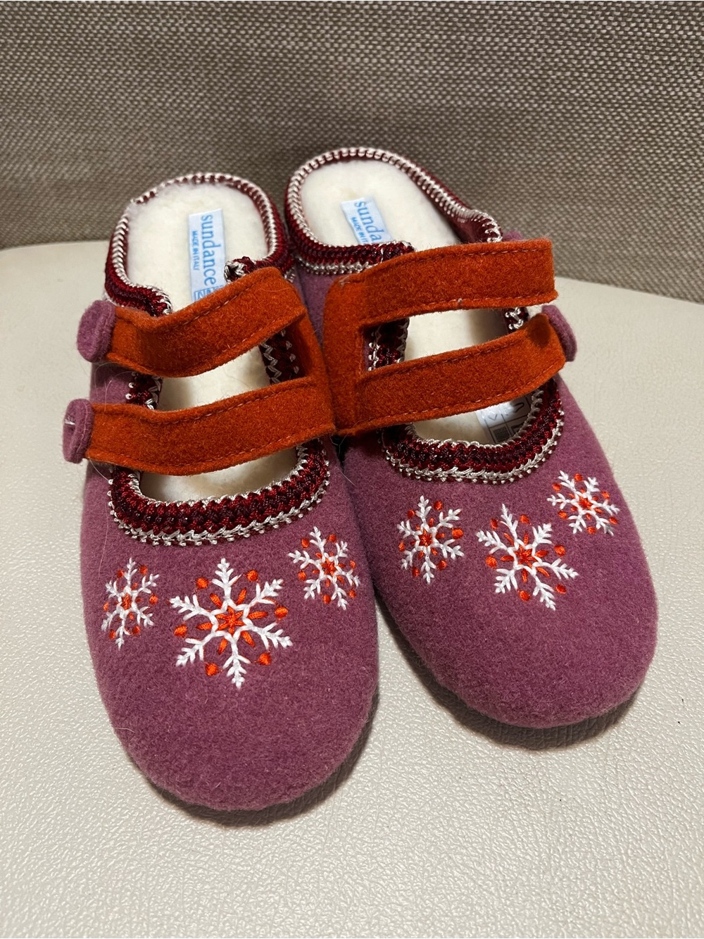 Sundance Plum Felt Mary Janes with Orange Straps Slippers Women’s Size 39